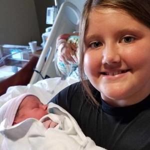 Meet your Posher, Dana